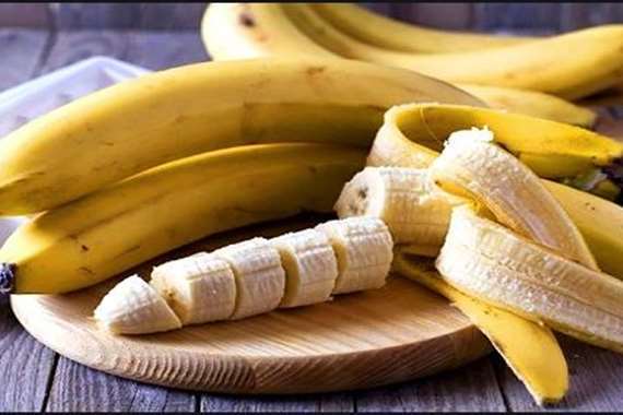 فوائد الموز للشعر الجاف