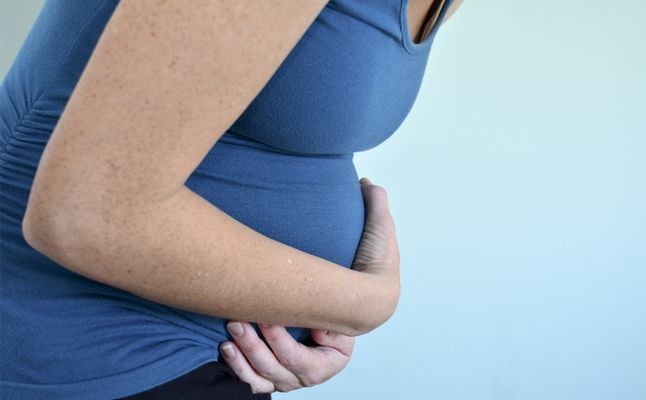 نغزات في المهبل للحامل في الشهر الأول