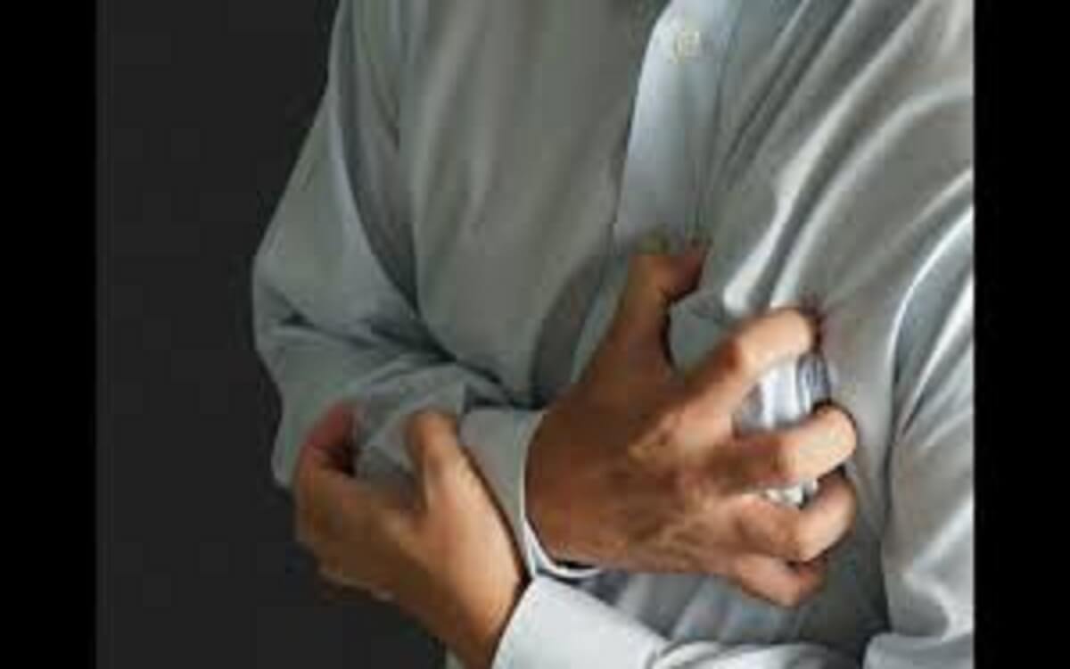 صورة اعراض الاصابة بنوبات القلب