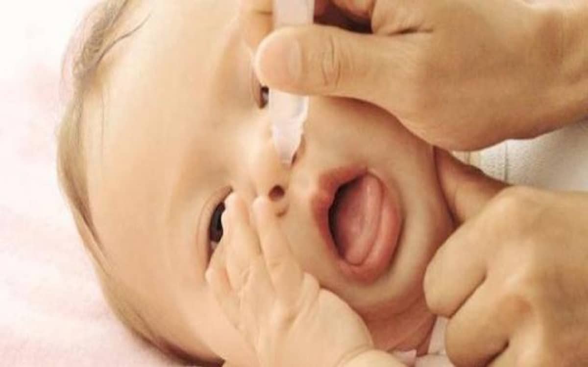 كيفية التخلص من المخاط عند الرضع