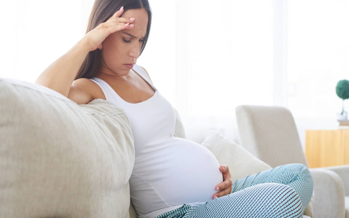 صورة  اسباب زيادة الافرازات المهبلية اثناء الحمل